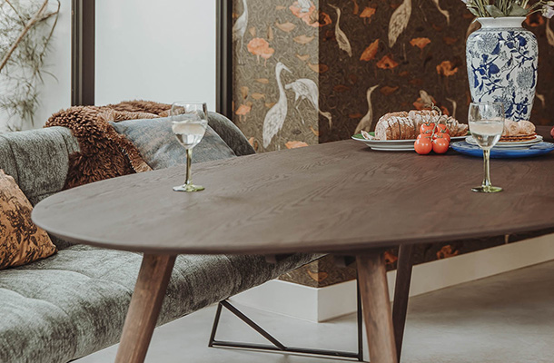 Houten uitschuifbare eettafel