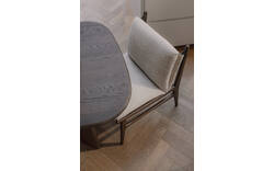 Goossens eettafel slim donker bruin eiken - 8252121-goossens-slim-eettafel-eiken-donker-bruin-02